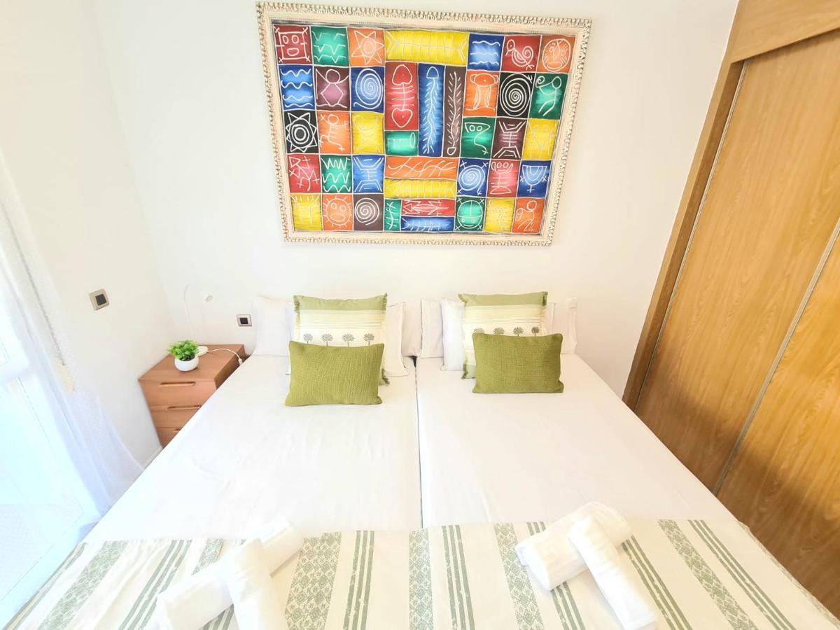 Apartamento 3 Dormitorios Malaga Exterior photo